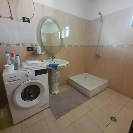 Apartment Amla Tirana